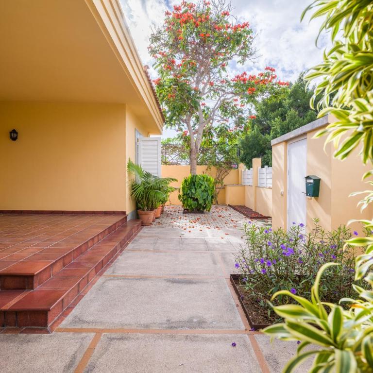 Chalet in Maspalomas by Golf & Private Pool - Chalet de 3 dormitorios - 48