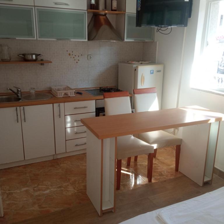 Apartmani Nada i Vile igalo - Apartman sa 1 Spavaćom Sobom - 5