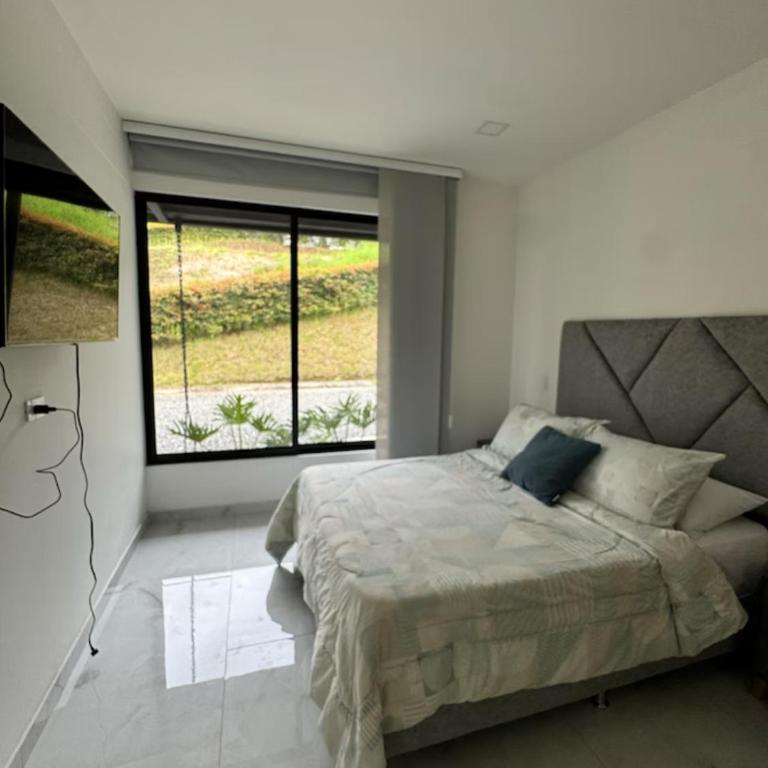 Casa con Terraza y Vista Espectacular a la Naturaleza - Apartamento de 3 dormitorios - 5