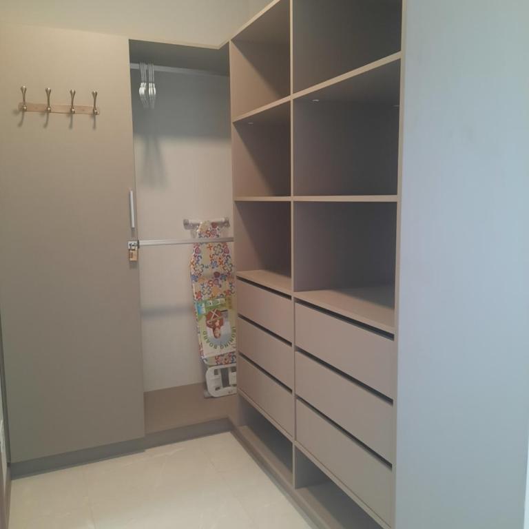 Hermosa suite 403 Lofty Green Zona Equipetrol - One-Bedroom Apartment - 6