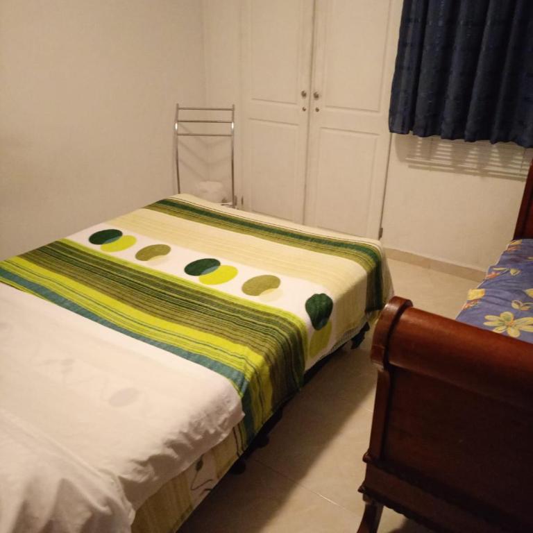 HABITACION CERCA AL AEROPUERTO - Habitación Doble - 3