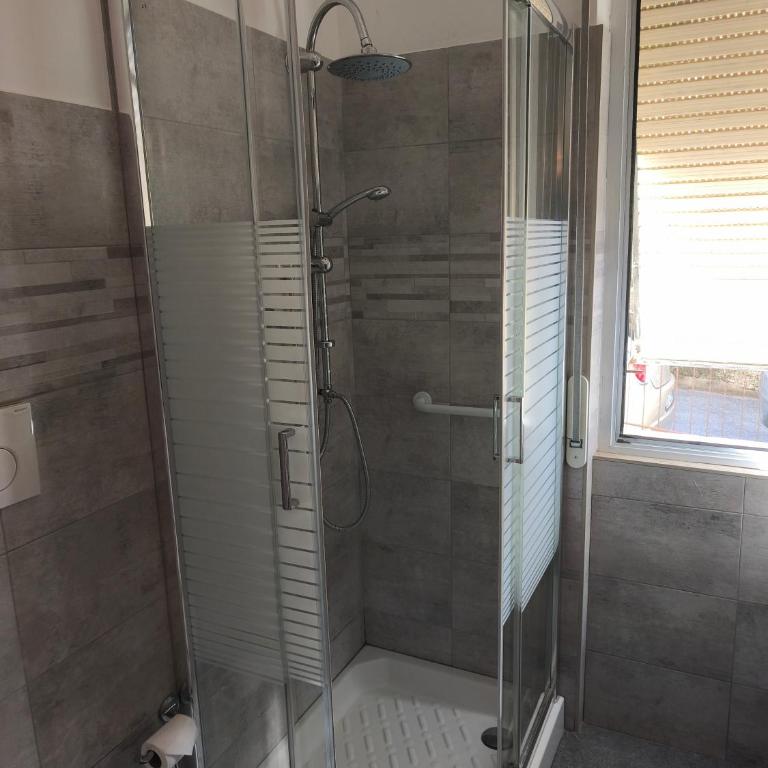 TRILOCALE VISTA MOZZAFIATO PARCHEGGIO - Casa Fannì - Casa con 1 dormitorio - 10