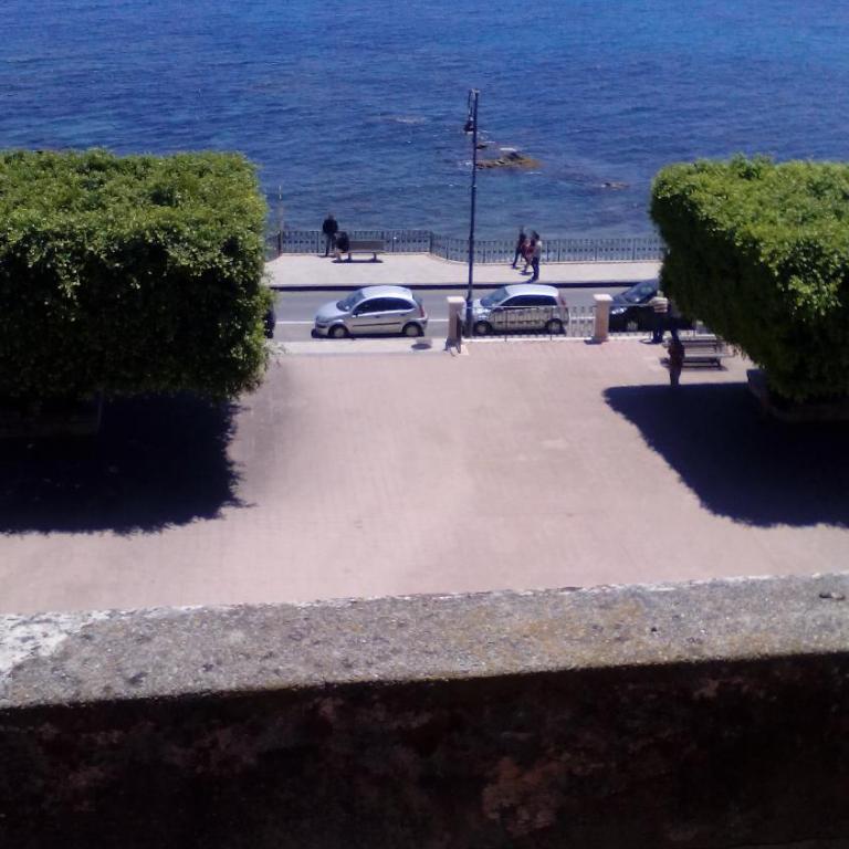 Casa Vacanze Corso Umberto - Apartment with Sea View - 22