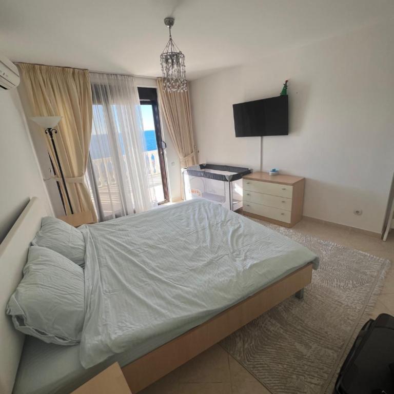View 1 - Three-Bedroom Premium Apartment with Balcony - 15