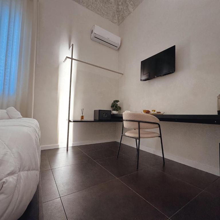 Corona Suite & Rooms - Standard Double Room - 4
