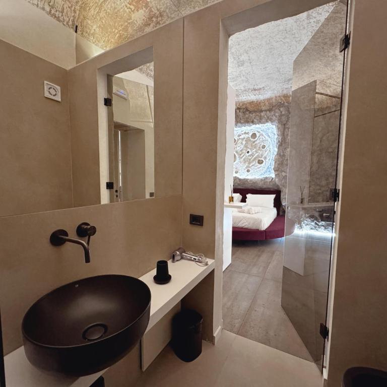 Corona Suite & Rooms - Superior King Room - 3