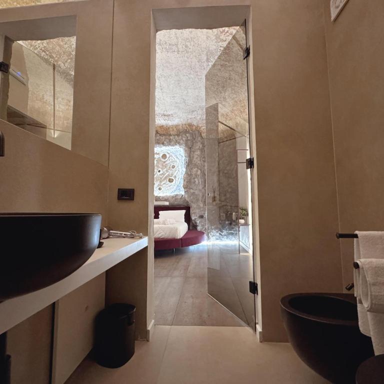 Corona Suite & Rooms - Superior King Room - 15