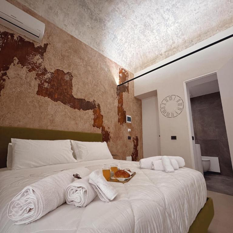 Corona Suite & Rooms - Double Room with Patio - 13