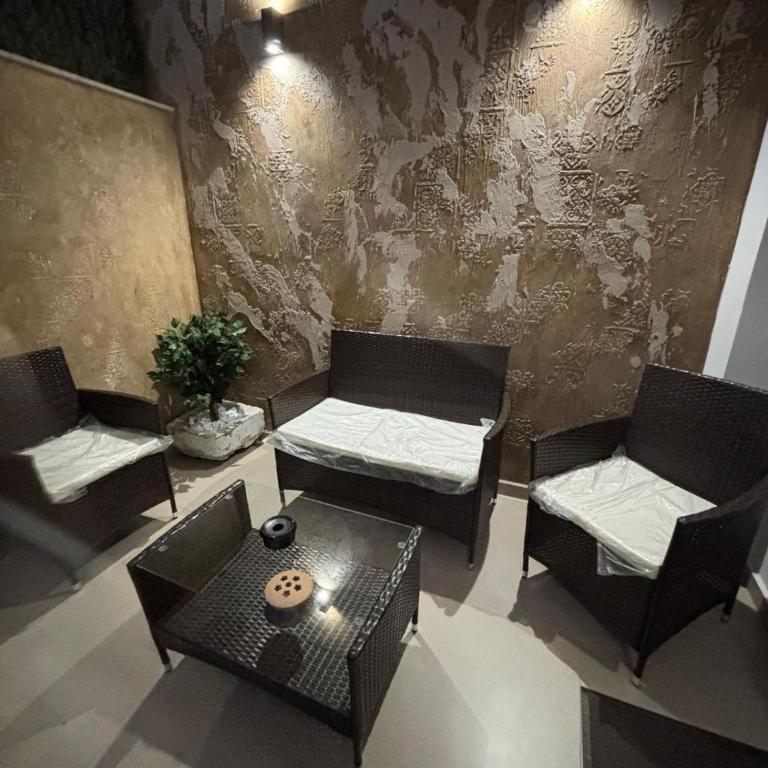 Corona Suite & Rooms - Superior King Room - 34
