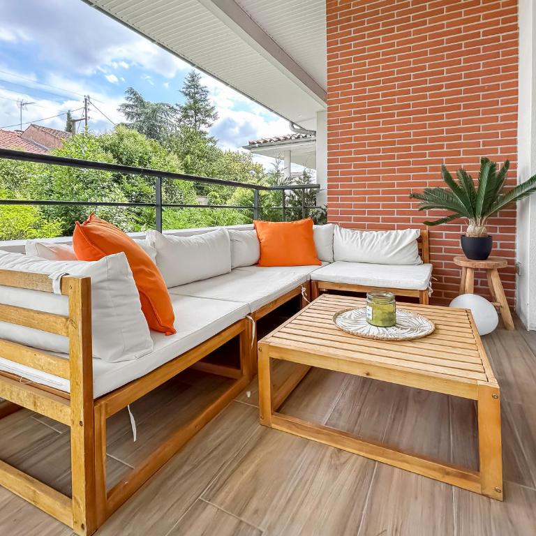 T3 Cosy à Albi avec Terrasse, Piscine & Parking - Apartment mit 2 Schlafzimmern - 31