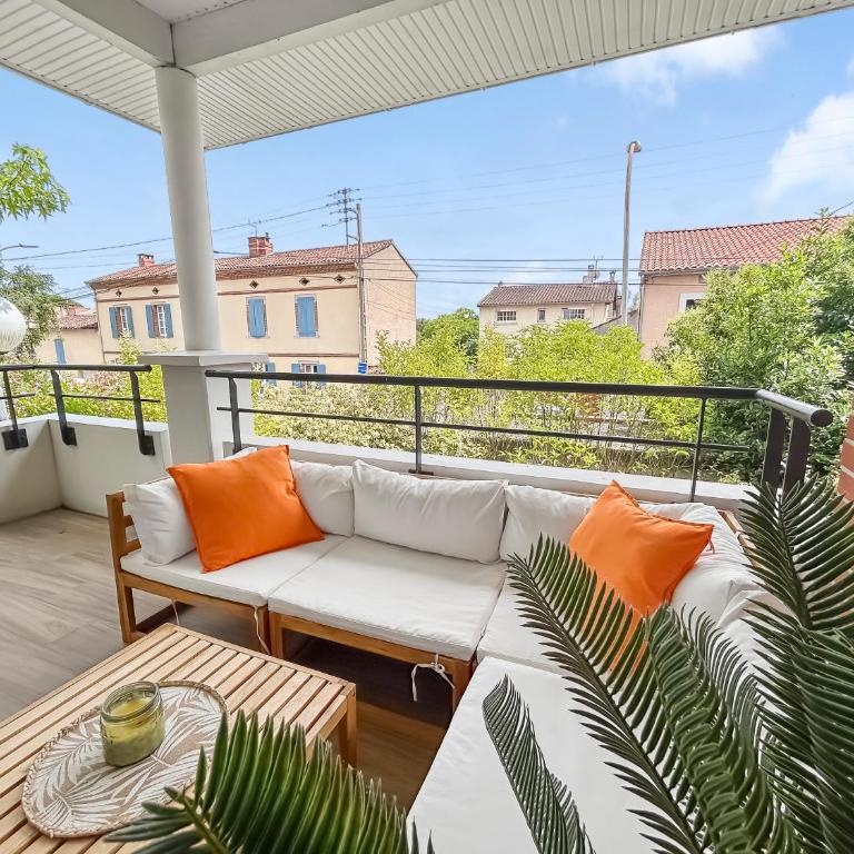 T3 Cosy à Albi avec Terrasse, Piscine & Parking - Apartment mit 2 Schlafzimmern - 35