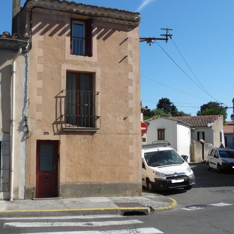 Chez Jérôme, au pied de la cité médiévale - One-Bedroom House - 2