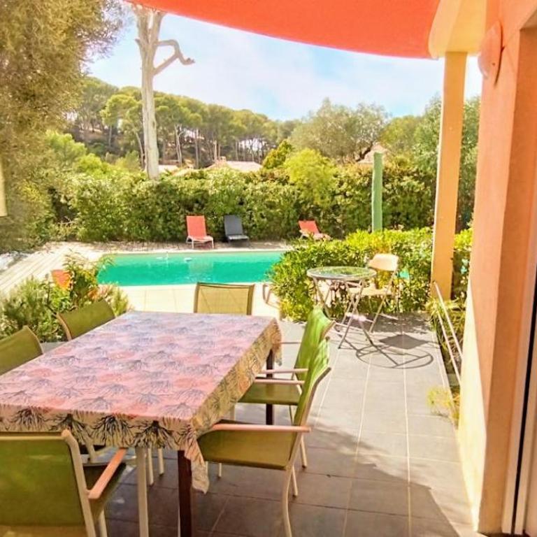 Villa - 6 pers - 3 chambres - Piscine - Climatisations - Villa mit 3 Schlafzimmern - 2