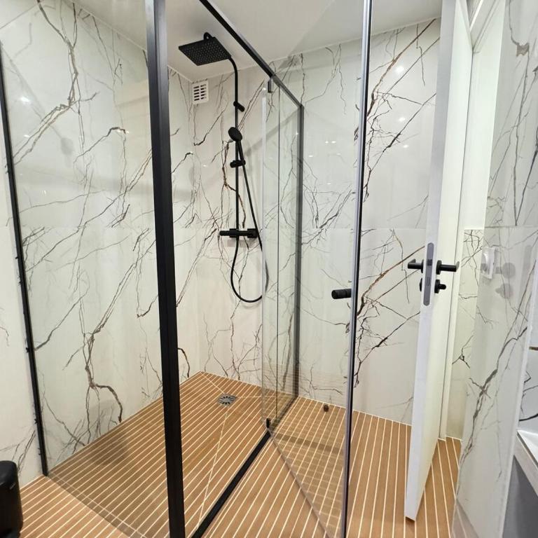 Impressionnists in Le Marais - Sauna & AC - Appartement 2 Chambres - 33