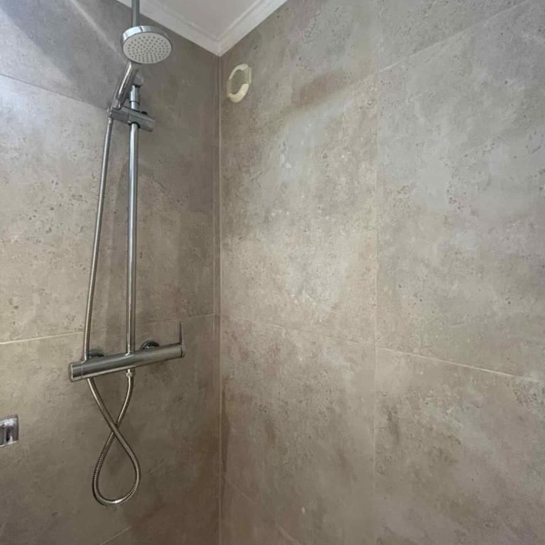 Juan Les Pins Centre, 3-person studio with mezzanine - One-Bedroom Apartment - 11