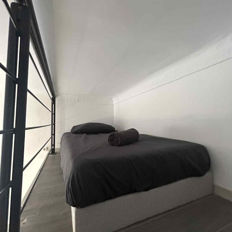 Juan Les Pins Centre, 3-person studio with mezzanine - One-Bedroom Apartment - 18