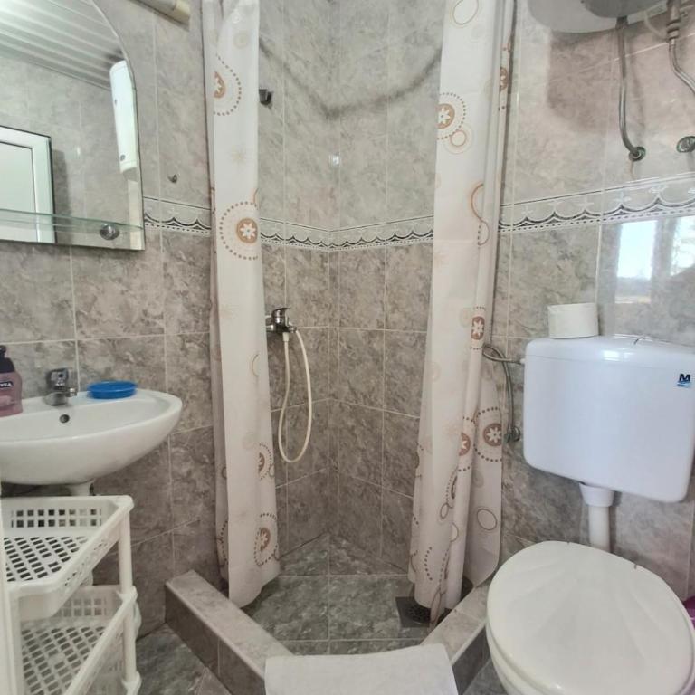 Sunlight Apartments Bečići - Basic Triple Room - 7
