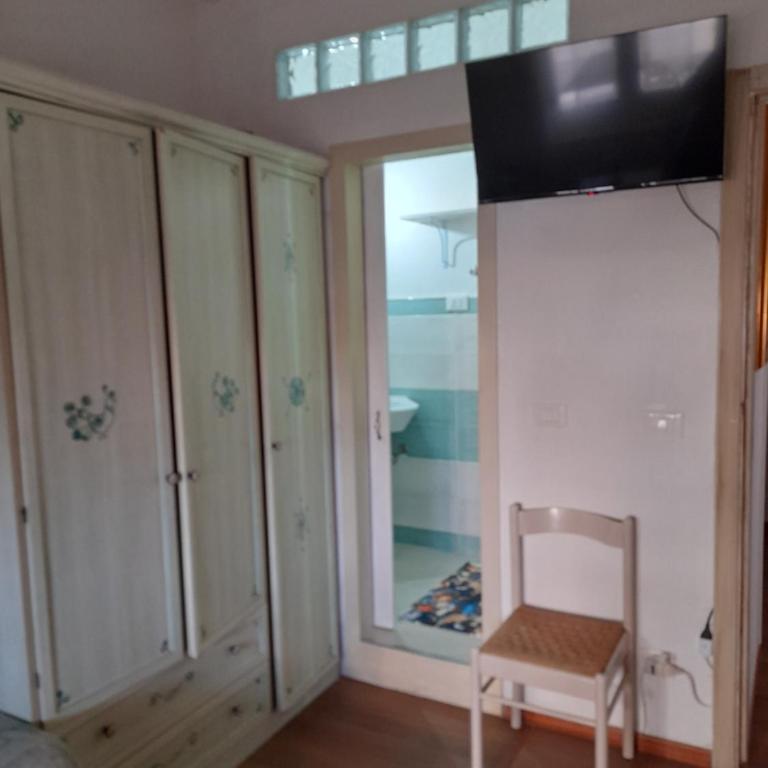 La Pervinca - Camera Doppia con Letti Singoli con Bagno - 10
