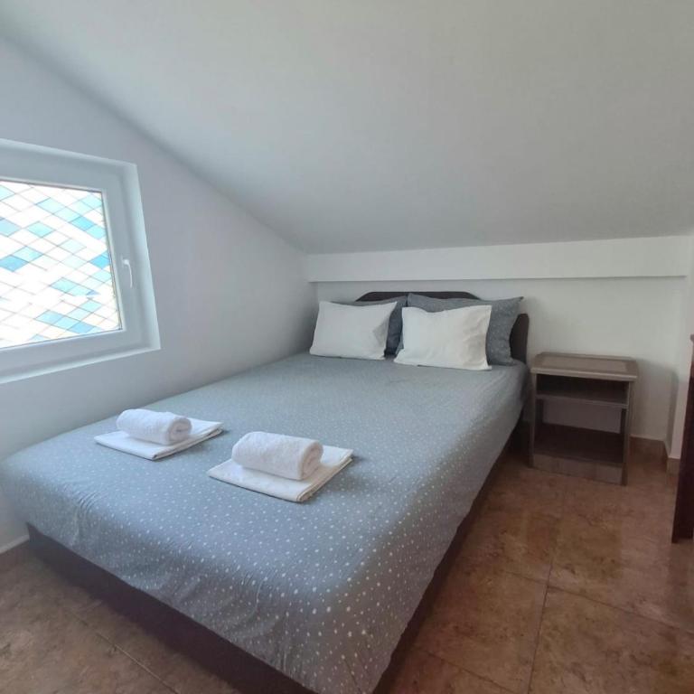 Sunlight Apartments Bečići - Penthouse Apartment - 23