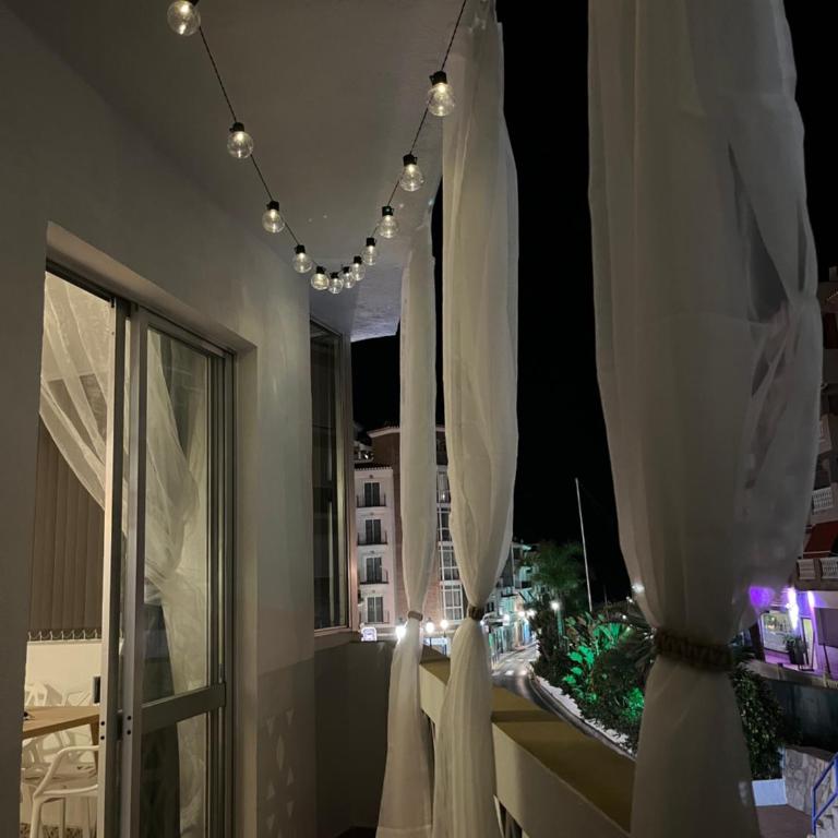 Real 1 - Three-Bedroom Apartment - 37