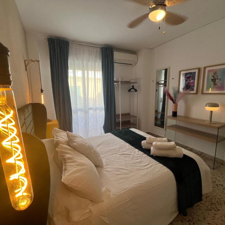 Real 1 - Three-Bedroom Apartment - 20