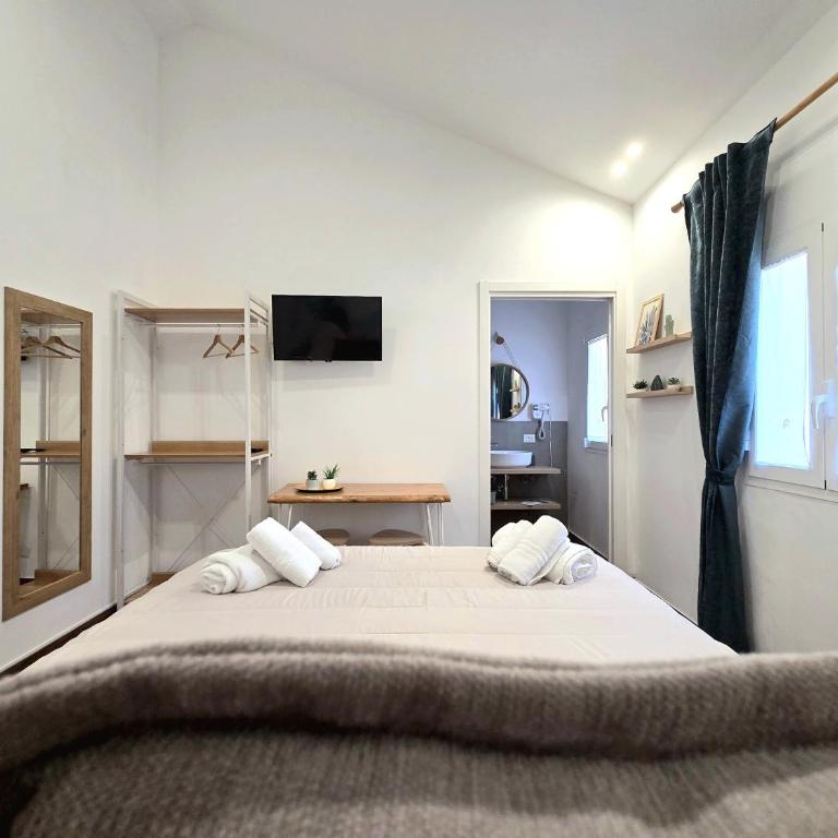 Angelina Rooms - Double Room with Private Bathroom - 10
