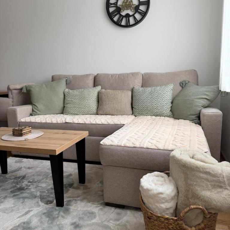 Apartman Traveller - One-Bedroom Apartment - 11