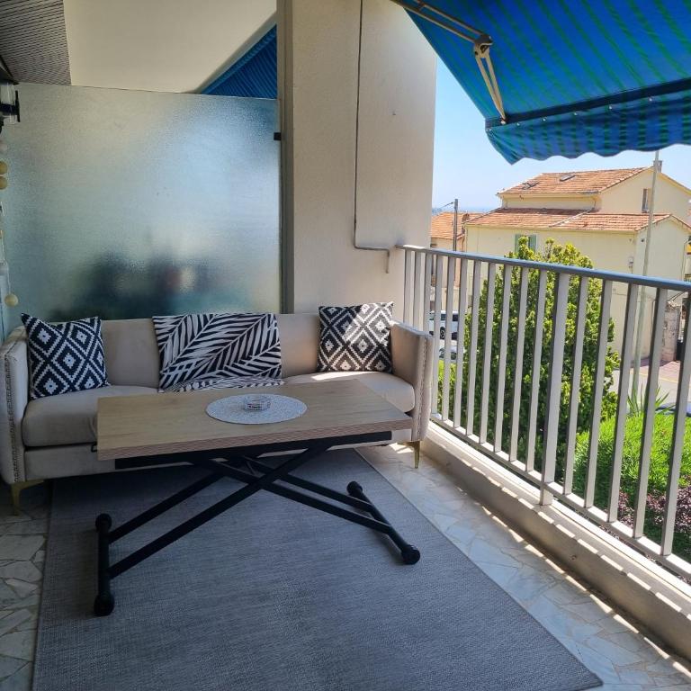 Spacieux 2 pièces terrasse et piscine - Apartment mit 1 Schlafzimmer - 23