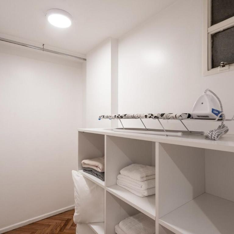 Moderno dos ambientes con patio, zona Alto Palermo - Apartamento de 1 dormitorio - 16