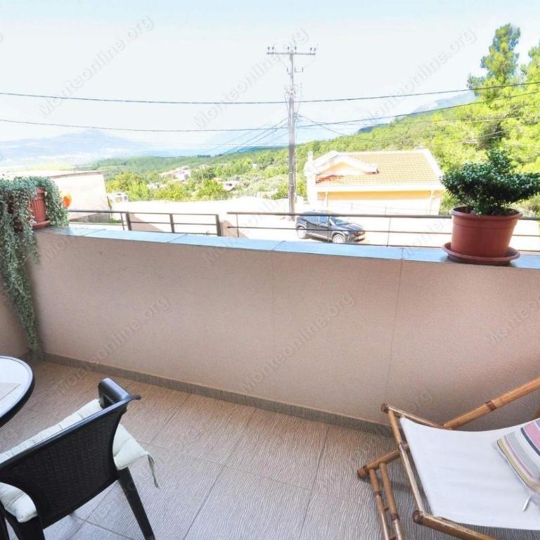 Sunset - One-Bedroom Apartment - 3
