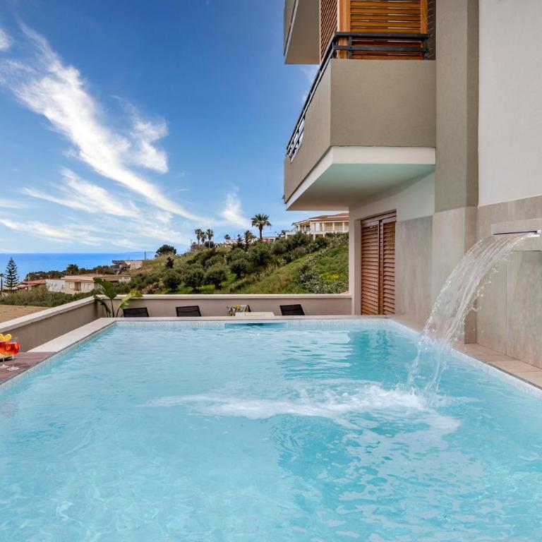 Appartamenti in Villa Syrenis vista mare con piscina riscaldata e campo da bocce - Appartamento Deluxe con 3 Camere da Letto - 1