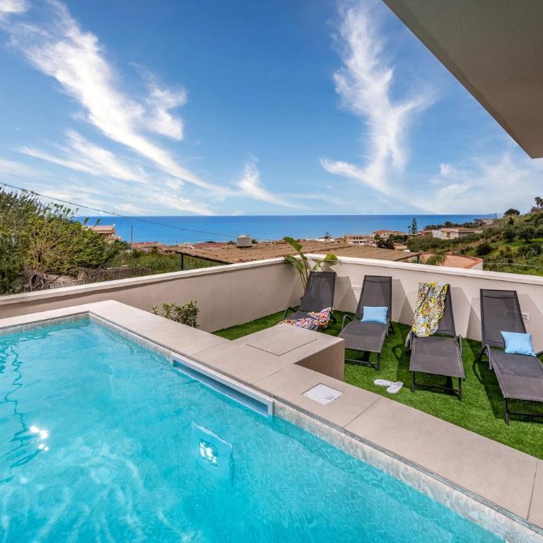 Appartamenti in Villa Syrenis vista mare con piscina riscaldata e campo da bocce - Appartamento Deluxe con 3 Camere da Letto - 8