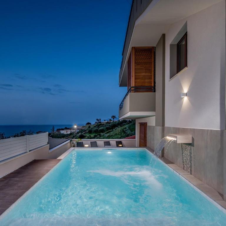 Appartamenti in Villa Syrenis vista mare con piscina riscaldata e campo da bocce - Appartamento Deluxe con 3 Camere da Letto - 32