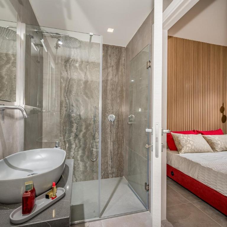 Appartamenti in Villa Syrenis vista mare con piscina riscaldata e campo da bocce - Appartamento Deluxe con 3 Camere da Letto - 34