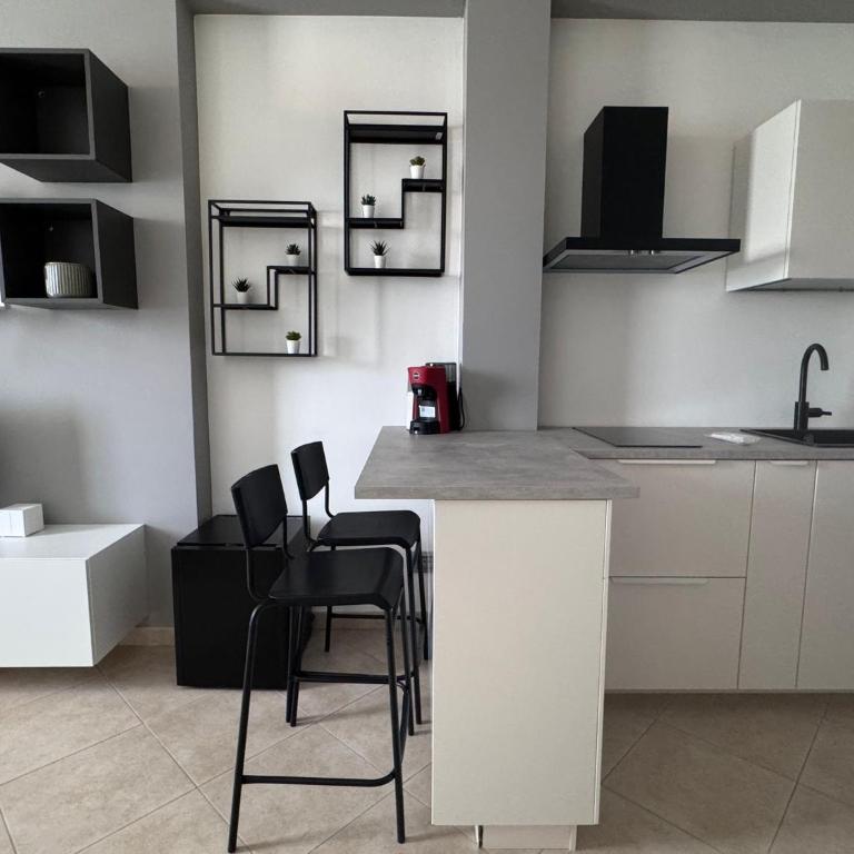 Sisters 'Home - Appartamenti di Charme nel Cuore di Milazzo - Appartamento Monolocale con 1 Letto Matrimoniale - 5