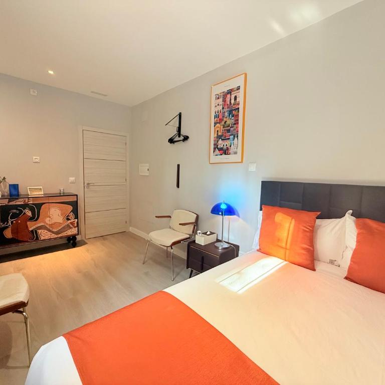 Journey Inn Madrid - Deluxe Room - 7