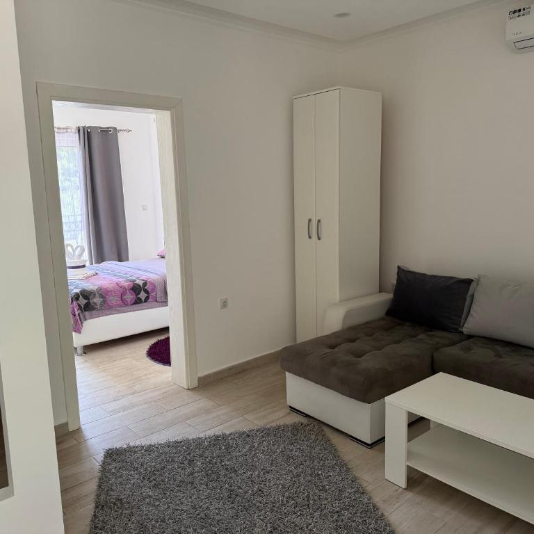 Eman Resort - Deluxe Apartment - 2
