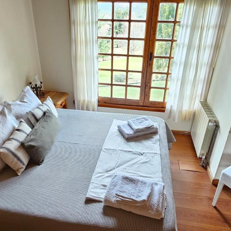 Refugio familiar en Arelauquen con vista al golf y las montañas - Casa de 2 dormitorios - 12