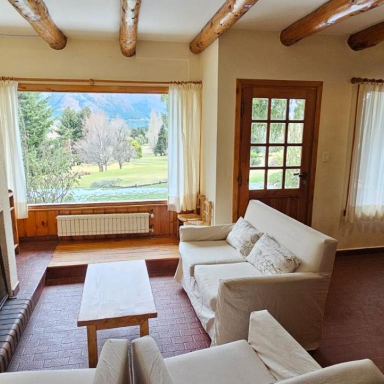 Refugio familiar en Arelauquen con vista al golf y las montañas - Casa de 2 dormitorios - 1