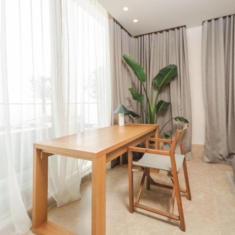 Infinity Hotel & More - Penthaus Apartman - 2