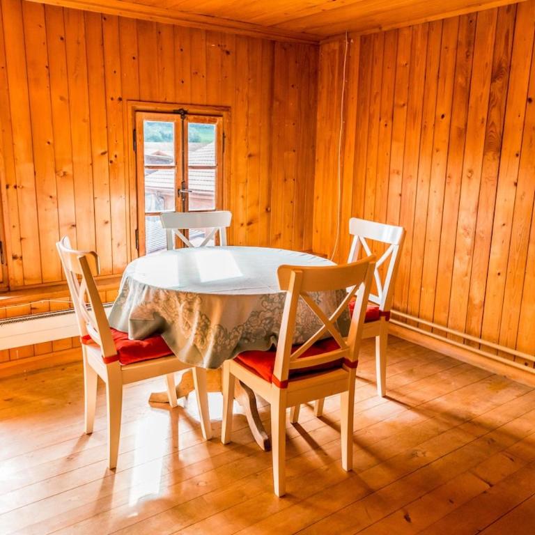 Simple and Rustic - Apartment in Historic House - Apartment mit 2 Schlafzimmern - 13