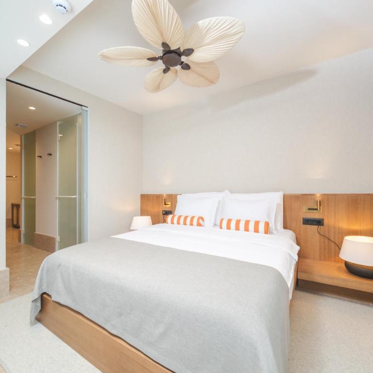 Infinity Hotel & More - Penthaus Apartman - 1