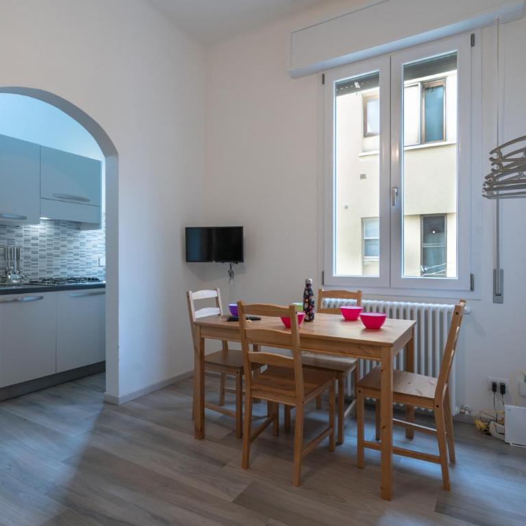 Bologna Accommodation Fiera 4 - Centro - Two-Bedroom Apartment - 1