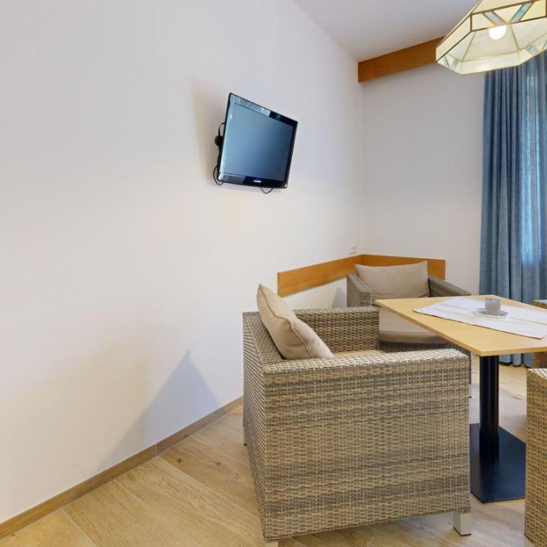 Brixana - Apartment mit 2 Schlafzimmern und Terrasse - 1