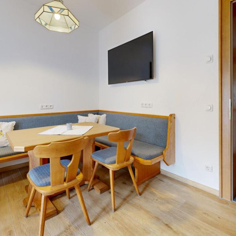 Brixana - Apartment mit 4 Schlafzimmern und einem Balkon - 2