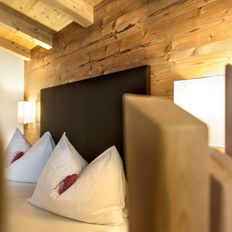 Hotel Chalet Dolomites - Camera Matrimoniale - 3