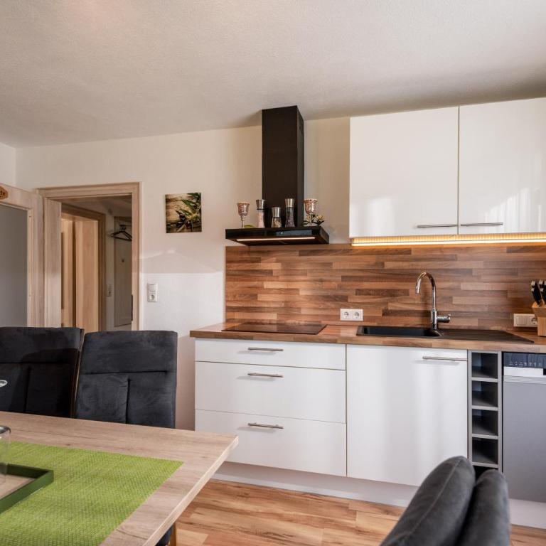 Ferienwohnung Mitterherzog - Apartment mit 2 Schlafzimmern und Bergblick - 10