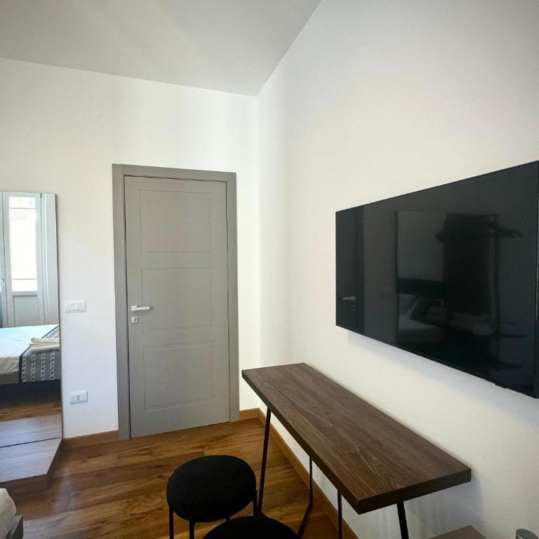 Luxenti Luxury Rooms - Camera King con Balcone - 6