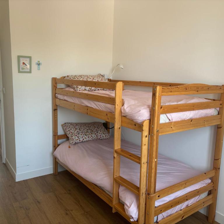 Maison familiale avec jardin et parking , à 300m de la plage - Haus mit 3 Schlafzimmern - 16