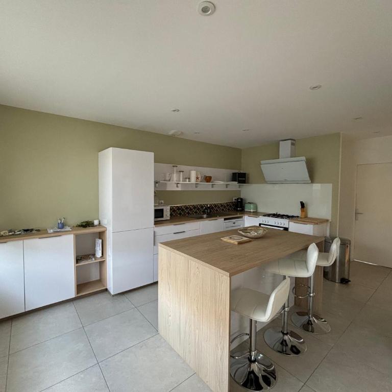 Maison familiale avec jardin et parking , à 300m de la plage - Haus mit 3 Schlafzimmern - 9